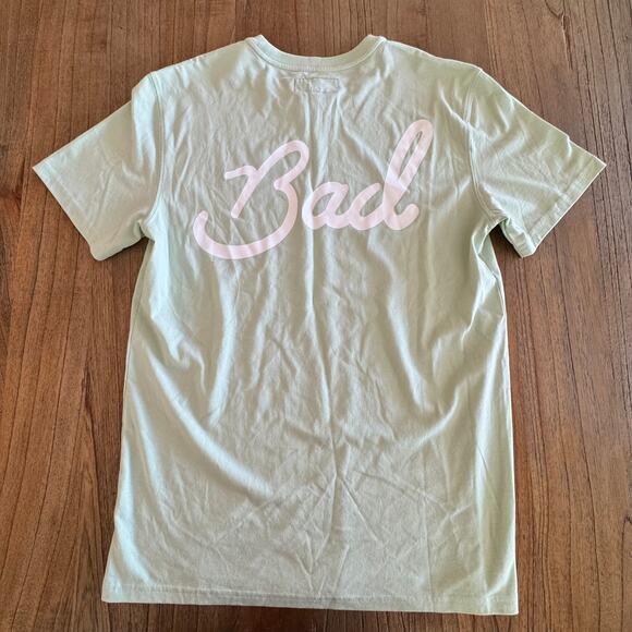 Bad Birdie Men's T-Shirt - Size M - Picture 3 of 5